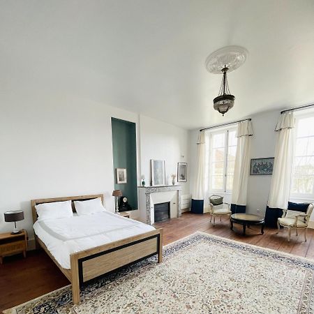 Villa Sequoia - Grande Chambre Avec Sdb Privee 바자스 외부 사진